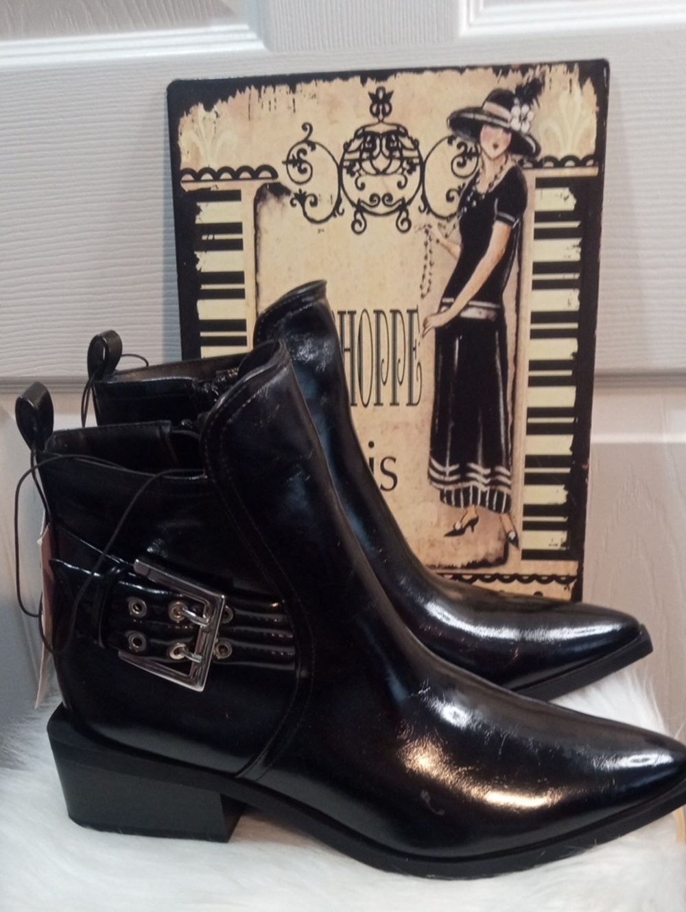 WILD FABLE PATENT GIOVANNA BOOTIES